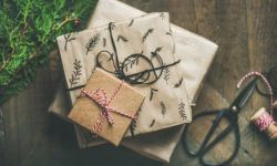 Buying Gifts Online? Ways to Personalize Your Presents